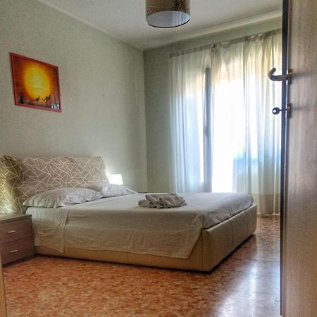 La Casa Di E-Cinecitta Apartman Róma Kültér fotó